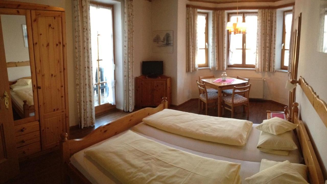 جارمش بارتنكيرشن Hotel Maier Garni المظهر الخارجي الصورة