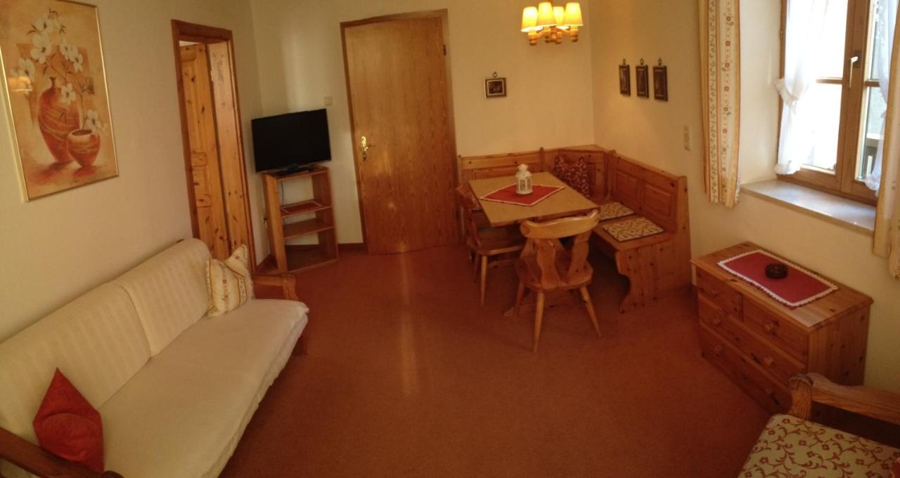 جارمش بارتنكيرشن Hotel Maier Garni المظهر الخارجي الصورة